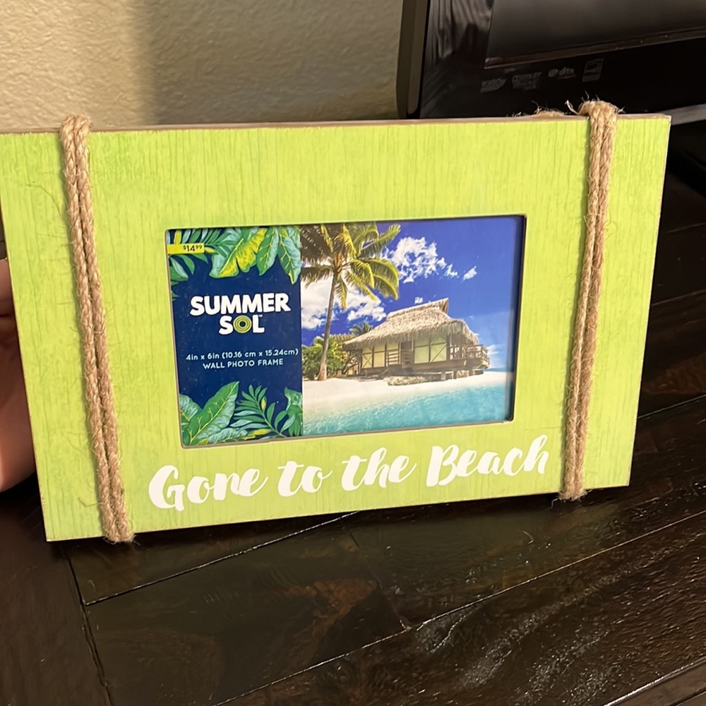 Gone to the Beach 4x6 photo frame